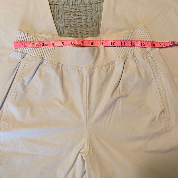 Lululemon Ecru Wide Leg Joggers Size M - Picture 6 of 8